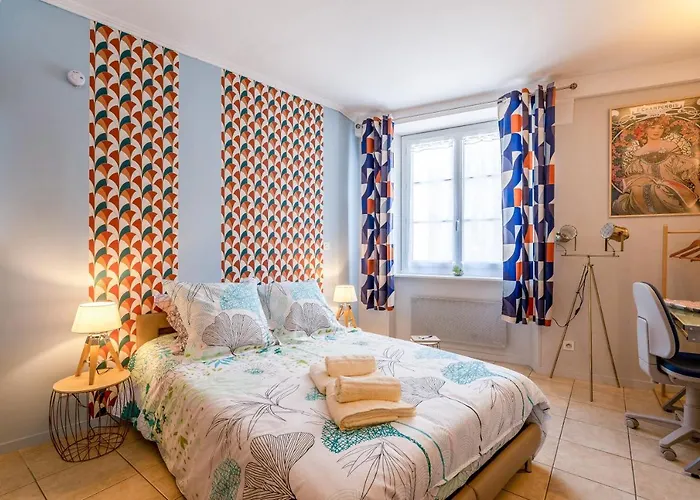 Superlogis - Bel Epoque - Studio Classe 3 Etoiles - Blois-Hypercentre